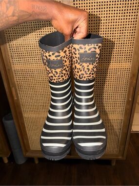 Joules Black & Tan Leopard Stripe Rain Boots